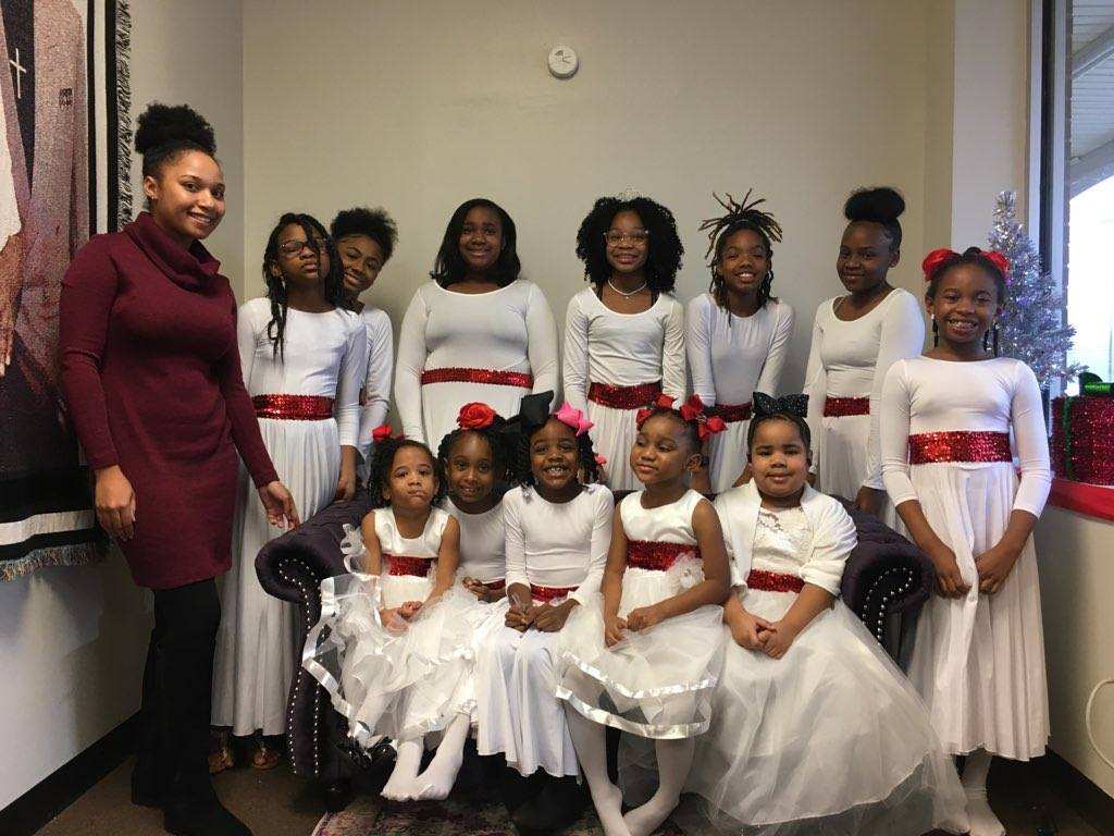 youth-dance-group-1